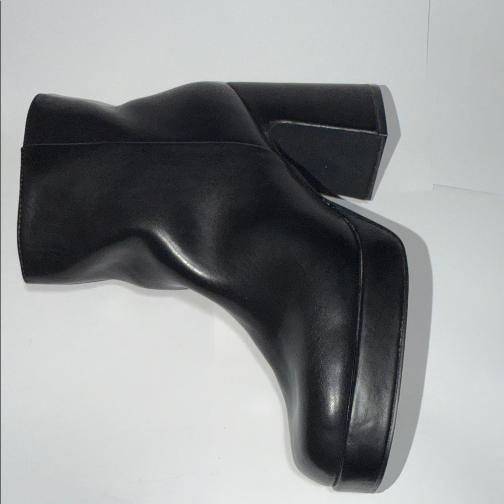 Madden Girl Black Platform Ankle Booties with Side Zip - Picture 4 of 6